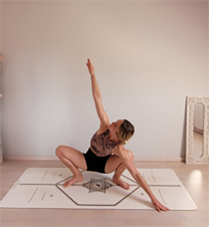 yogi squat